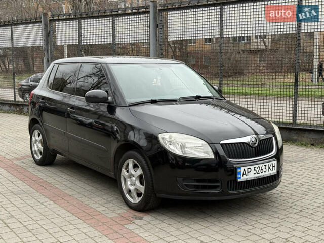 Чорний Шкода Фабія, об'ємом двигуна 1.2 л та пробігом 190 тис. км за 4200 $, фото 1 на Automoto.ua