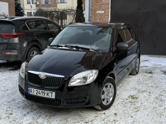 Черный Шкода Фабия, объемом двигателя 1.2 л и пробегом 3 тыс. км за 4500 $, фото 1 на Automoto.ua