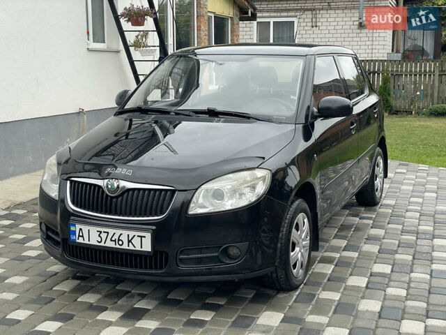 Чорний Шкода Фабія, об'ємом двигуна 1.4 л та пробігом 238 тис. км за 5150 $, фото 1 на Automoto.ua