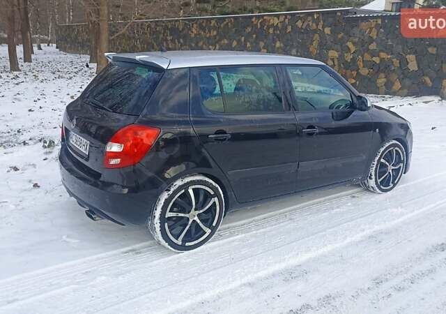 Чорний Шкода Фабія, об'ємом двигуна 1.6 л та пробігом 210 тис. км за 6300 $, фото 1 на Automoto.ua