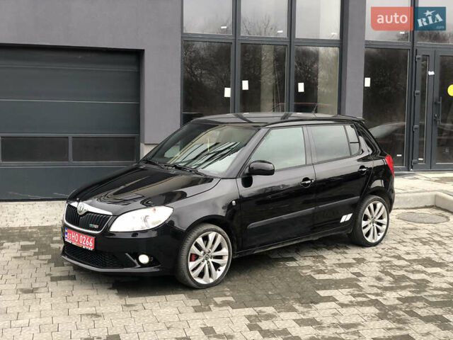 Чорний Шкода Фабія, об'ємом двигуна 1.4 л та пробігом 170 тис. км за 8590 $, фото 1 на Automoto.ua