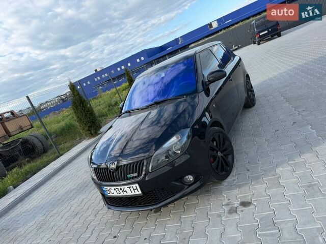 Черный Шкода Фабия, объемом двигателя 1.4 л и пробегом 219 тыс. км за 6950 $, фото 1 на Automoto.ua