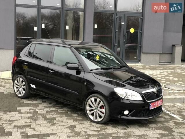 Черный Шкода Фабия, объемом двигателя 1.4 л и пробегом 170 тыс. км за 8400 $, фото 1 на Automoto.ua