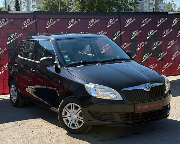 Чорний Шкода Фабія, об'ємом двигуна 1.2 л та пробігом 139 тис. км за 6200 $, фото 1 на Automoto.ua