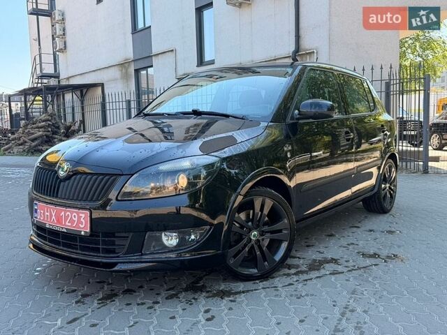 Черный Шкода Фабия, объемом двигателя 1.2 л и пробегом 192 тыс. км за 8690 $, фото 1 на Automoto.ua