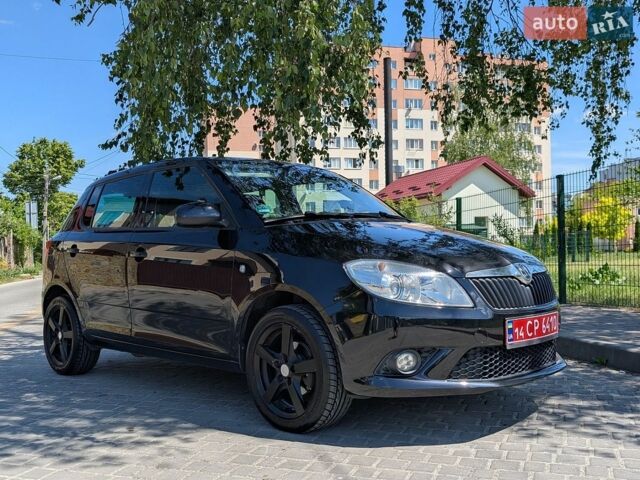 Чорний Шкода Фабія, об'ємом двигуна 1.6 л та пробігом 226 тис. км за 6300 $, фото 1 на Automoto.ua