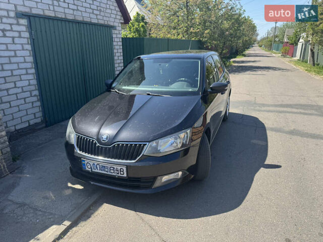 Чорний Шкода Фабія, об'ємом двигуна 1.42 л та пробігом 285 тис. км за 7999 $, фото 1 на Automoto.ua