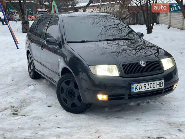 Чорний Шкода Фабія, об'ємом двигуна 1.39 л та пробігом 270 тис. км за 3400 $, фото 1 на Automoto.ua