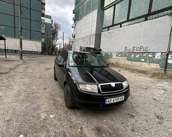 Чорний Шкода Фабія, об'ємом двигуна 1.39 л та пробігом 230 тис. км за 4788 $, фото 1 на Automoto.ua