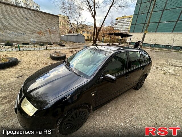 Чорний Шкода Фабія, об'ємом двигуна 1.4 л та пробігом 210 тис. км за 4788 $, фото 1 на Automoto.ua