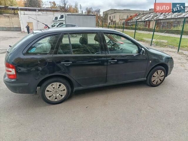 Шкода Фабия 2005 в Киеве на Automoto.ua Черный Шкода Фабия, объемом двигателя 1.2 л и пробегом 240 тыс. км за 2999 $, фото 1 на Automoto.ua