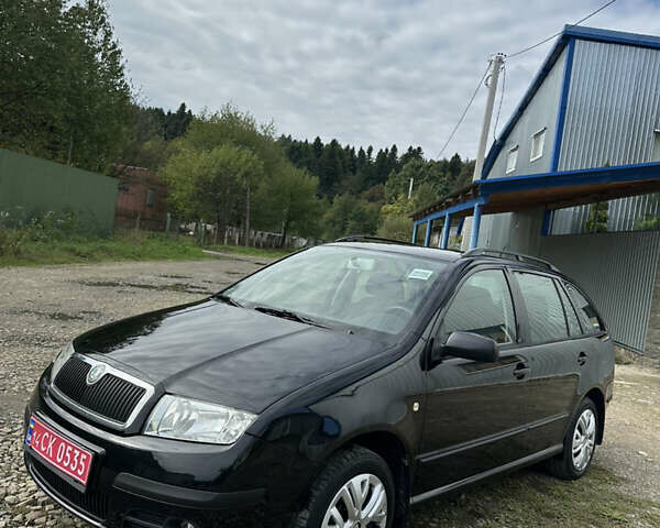Чорний Шкода Фабія, об'ємом двигуна 0 л та пробігом 184 тис. км за 4270 $, фото 1 на Automoto.ua
