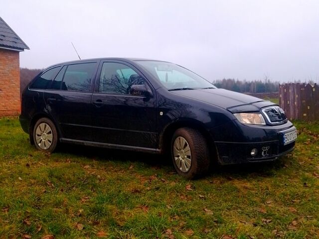 Чорний Шкода Фабія, об'ємом двигуна 1.4 л та пробігом 220 тис. км за 4444 $, фото 1 на Automoto.ua