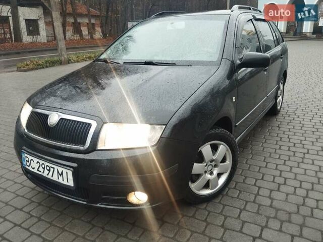 Черный Шкода Фабия, объемом двигателя 1.9 л и пробегом 315 тыс. км за 4790 $, фото 1 на Automoto.ua