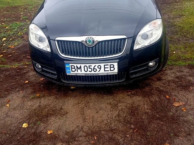 Черный Шкода Фабия, объемом двигателя 1.4 л и пробегом 186 тыс. км за 4750 $, фото 1 на Automoto.ua