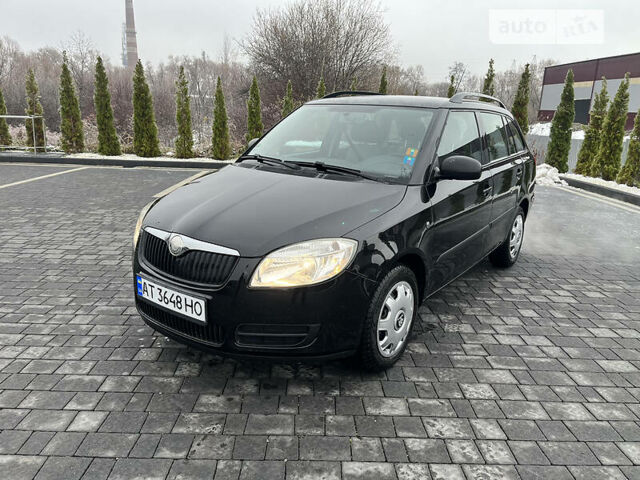 Чорний Шкода Фабія, об'ємом двигуна 1.4 л та пробігом 212 тис. км за 4699 $, фото 1 на Automoto.ua