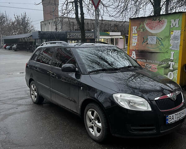 Чорний Шкода Фабія, об'ємом двигуна 1.2 л та пробігом 290 тис. км за 5800 $, фото 1 на Automoto.ua