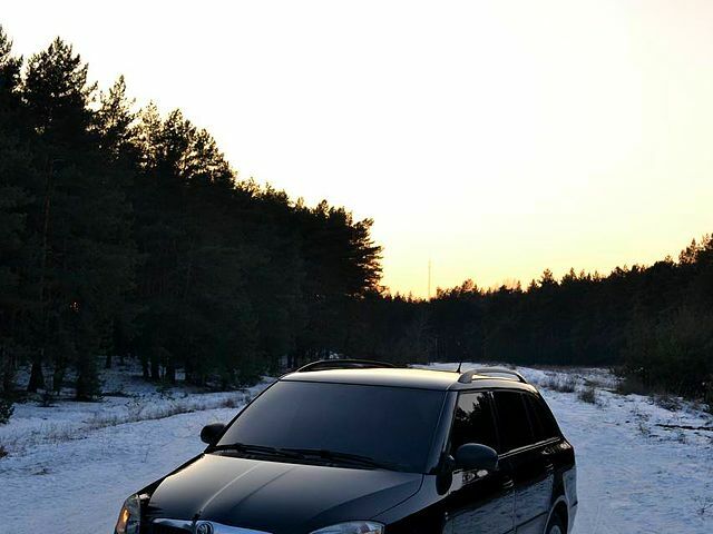 Черный Шкода Фабия, объемом двигателя 1.2 л и пробегом 210 тыс. км за 3700 $, фото 1 на Automoto.ua