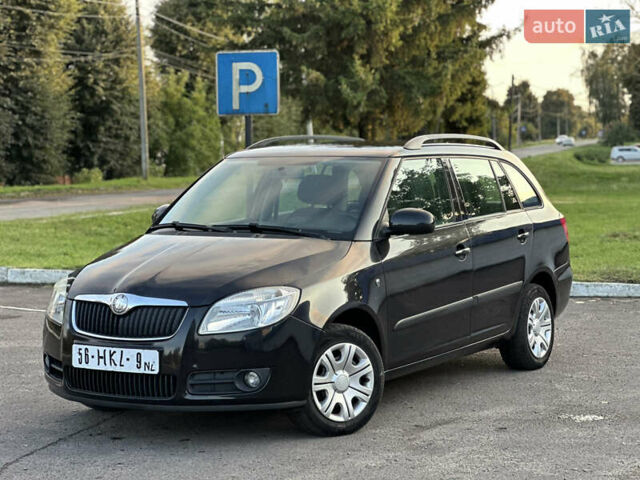 Чорний Шкода Фабія, об'ємом двигуна 1.4 л та пробігом 205 тис. км за 4999 $, фото 1 на Automoto.ua