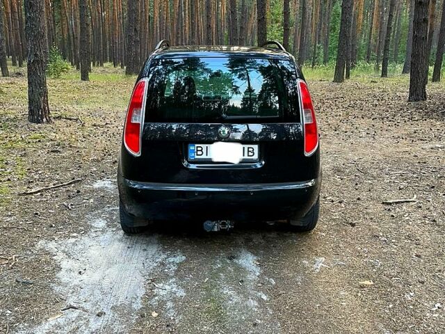 Черный Шкода Фабия, объемом двигателя 1.2 л и пробегом 185 тыс. км за 5500 $, фото 1 на Automoto.ua