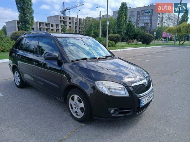 Чорний Шкода Фабія, об'ємом двигуна 1.39 л та пробігом 247 тис. км за 5200 $, фото 1 на Automoto.ua