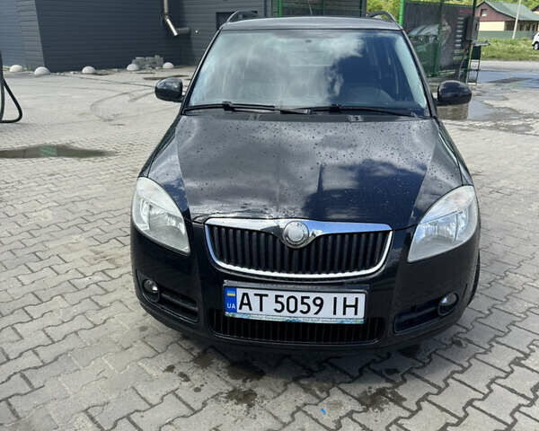 Чорний Шкода Фабія, об'ємом двигуна 1.2 л та пробігом 150 тис. км за 4500 $, фото 1 на Automoto.ua