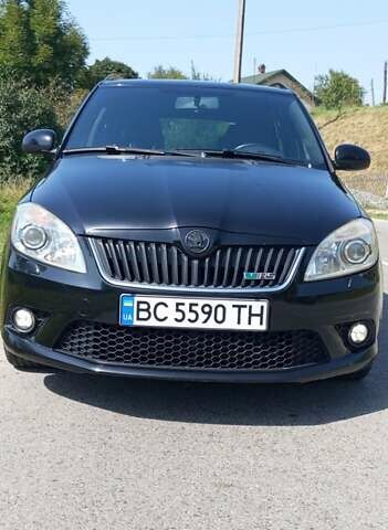 Чорний Шкода Фабія, об'ємом двигуна 1.39 л та пробігом 200 тис. км за 8150 $, фото 1 на Automoto.ua