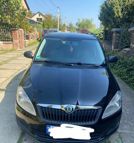 Чорний Шкода Фабія, об'ємом двигуна 1.2 л та пробігом 200 тис. км за 4500 $, фото 1 на Automoto.ua