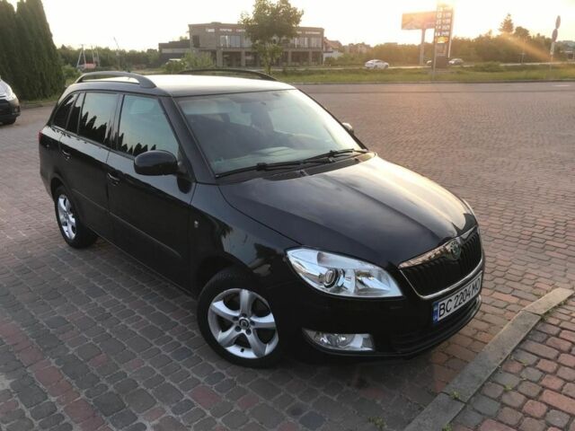 Чорний Шкода Фабія, об'ємом двигуна 1.2 л та пробігом 217 тис. км за 6500 $, фото 1 на Automoto.ua