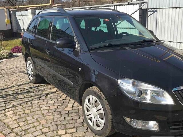 Чорний Шкода Фабія, об'ємом двигуна 1.2 л та пробігом 200 тис. км за 7200 $, фото 1 на Automoto.ua