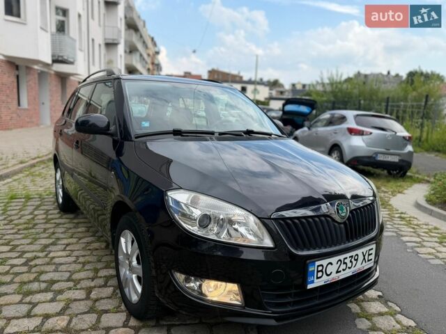 Черный Шкода Фабия, объемом двигателя 1.2 л и пробегом 286 тыс. км за 4700 $, фото 1 на Automoto.ua