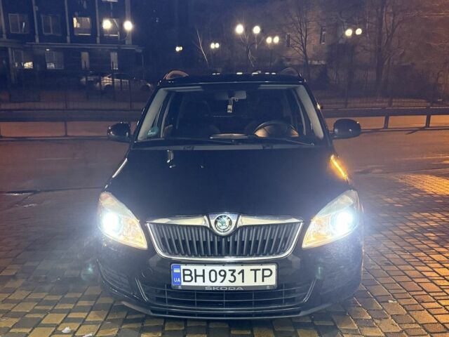 Чорний Шкода Фабія, об'ємом двигуна 1.2 л та пробігом 215 тис. км за 5900 $, фото 1 на Automoto.ua