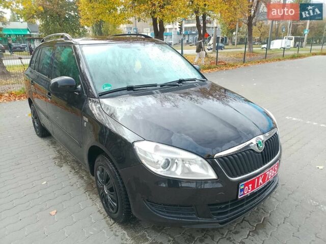 Чорний Шкода Фабія, об'ємом двигуна 1.4 л та пробігом 198 тис. км за 5250 $, фото 1 на Automoto.ua