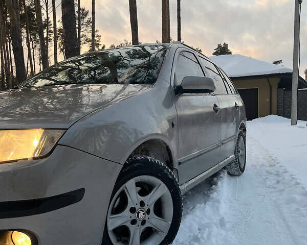 Коричневий Шкода Фабія, об'ємом двигуна 1.9 л та пробігом 250 тис. км за 4200 $, фото 1 на Automoto.ua