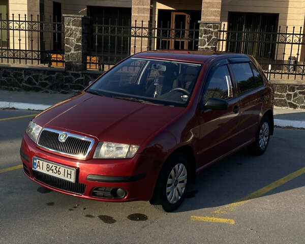 Червоний Шкода Фабія, об'ємом двигуна 1.2 л та пробігом 231 тис. км за 3800 $, фото 1 на Automoto.ua
