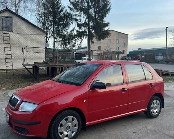 Червоний Шкода Фабія, об'ємом двигуна 1.2 л та пробігом 326 тис. км за 4000 $, фото 1 на Automoto.ua
