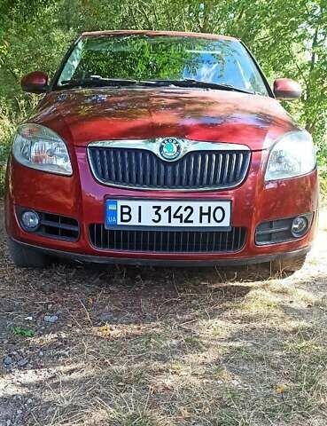Червоний Шкода Фабія, об'ємом двигуна 1.39 л та пробігом 229 тис. км за 5000 $, фото 1 на Automoto.ua