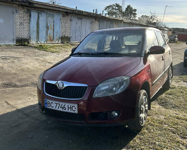 Червоний Шкода Фабія, об'ємом двигуна 1.39 л та пробігом 199 тис. км за 1650 $, фото 1 на Automoto.ua