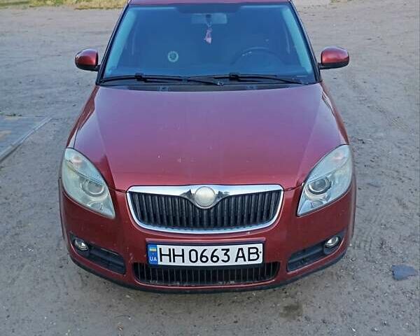 Красный Шкода Фабия, объемом двигателя 1.39 л и пробегом 265 тыс. км за 3600 $, фото 1 на Automoto.ua