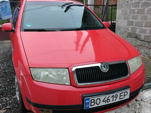 Червоний Шкода Фабія, об'ємом двигуна 1.39 л та пробігом 174 тис. км за 3900 $, фото 1 на Automoto.ua