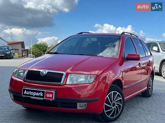 Красный Шкода Фабия, объемом двигателя 1.4 л и пробегом 282 тыс. км за 4890 $, фото 1 на Automoto.ua