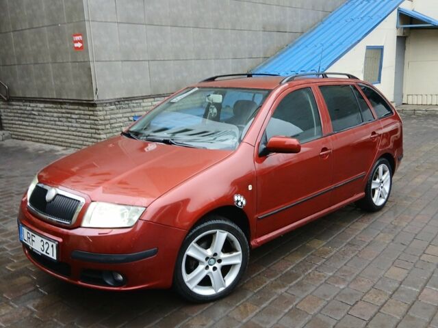 Красный Шкода Фабия, объемом двигателя 1.9 л и пробегом 2 тыс. км за 1599 $, фото 1 на Automoto.ua