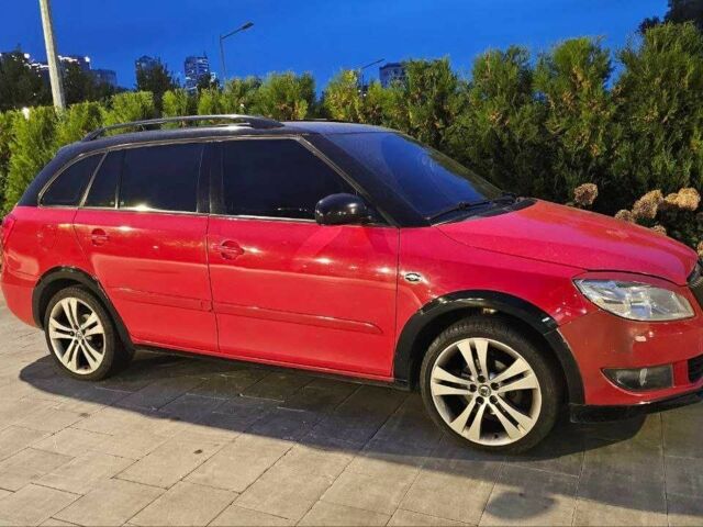 Червоний Шкода Фабія, об'ємом двигуна 1.2 л та пробігом 170 тис. км за 6600 $, фото 1 на Automoto.ua