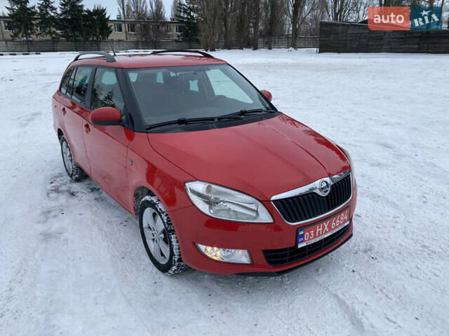 Червоний Шкода Фабія, об'ємом двигуна 1.2 л та пробігом 235 тис. км за 7800 $, фото 1 на Automoto.ua