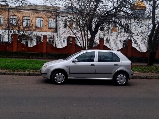 Шкода Фабия, объемом двигателя 1.4 л и пробегом 150 тыс. км за 3410 $, фото 1 на Automoto.ua