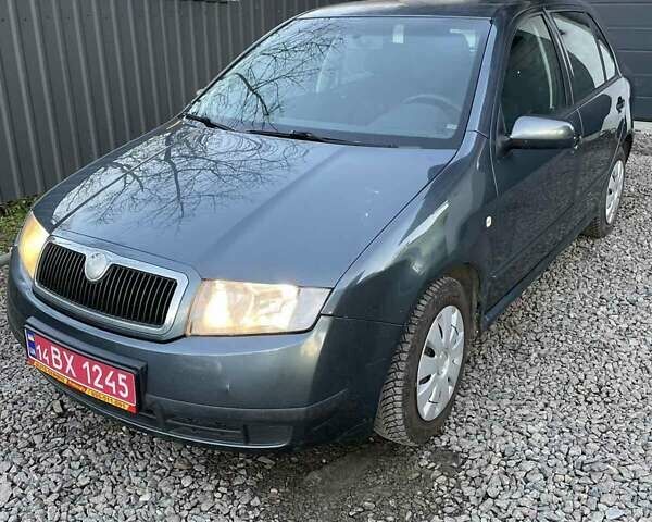 Шкода Фабия, объемом двигателя 1.4 л и пробегом 200 тыс. км за 3500 $, фото 1 на Automoto.ua