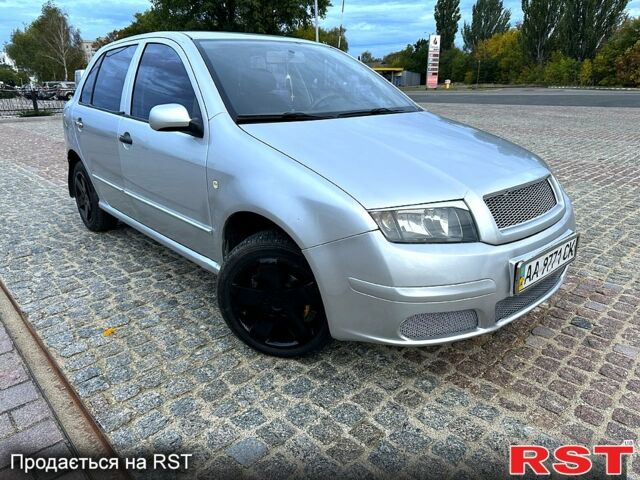 Шкода Фабія, об'ємом двигуна 1.2 л та пробігом 243 тис. км за 3000 $, фото 1 на Automoto.ua