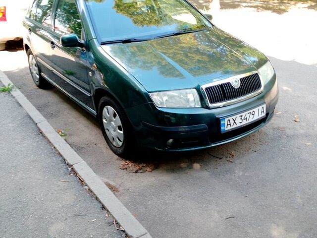 Шкода Фабия, объемом двигателя 1.4 л и пробегом 163 тыс. км за 3350 $, фото 1 на Automoto.ua