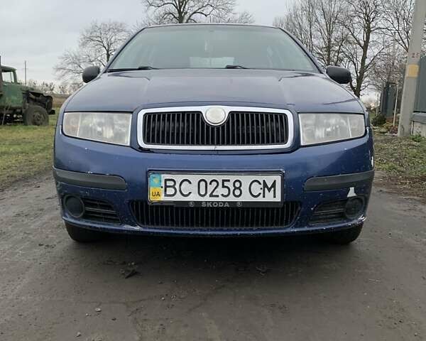 Шкода Фабія, об'ємом двигуна 1.2 л та пробігом 600 тис. км за 2400 $, фото 1 на Automoto.ua