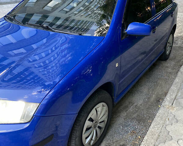 Шкода Фабия, объемом двигателя 1.39 л и пробегом 198 тыс. км за 4000 $, фото 1 на Automoto.ua